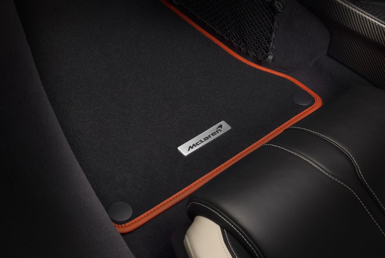 MCLAREN Artura Papaya Pack Custom Performance Upgrade