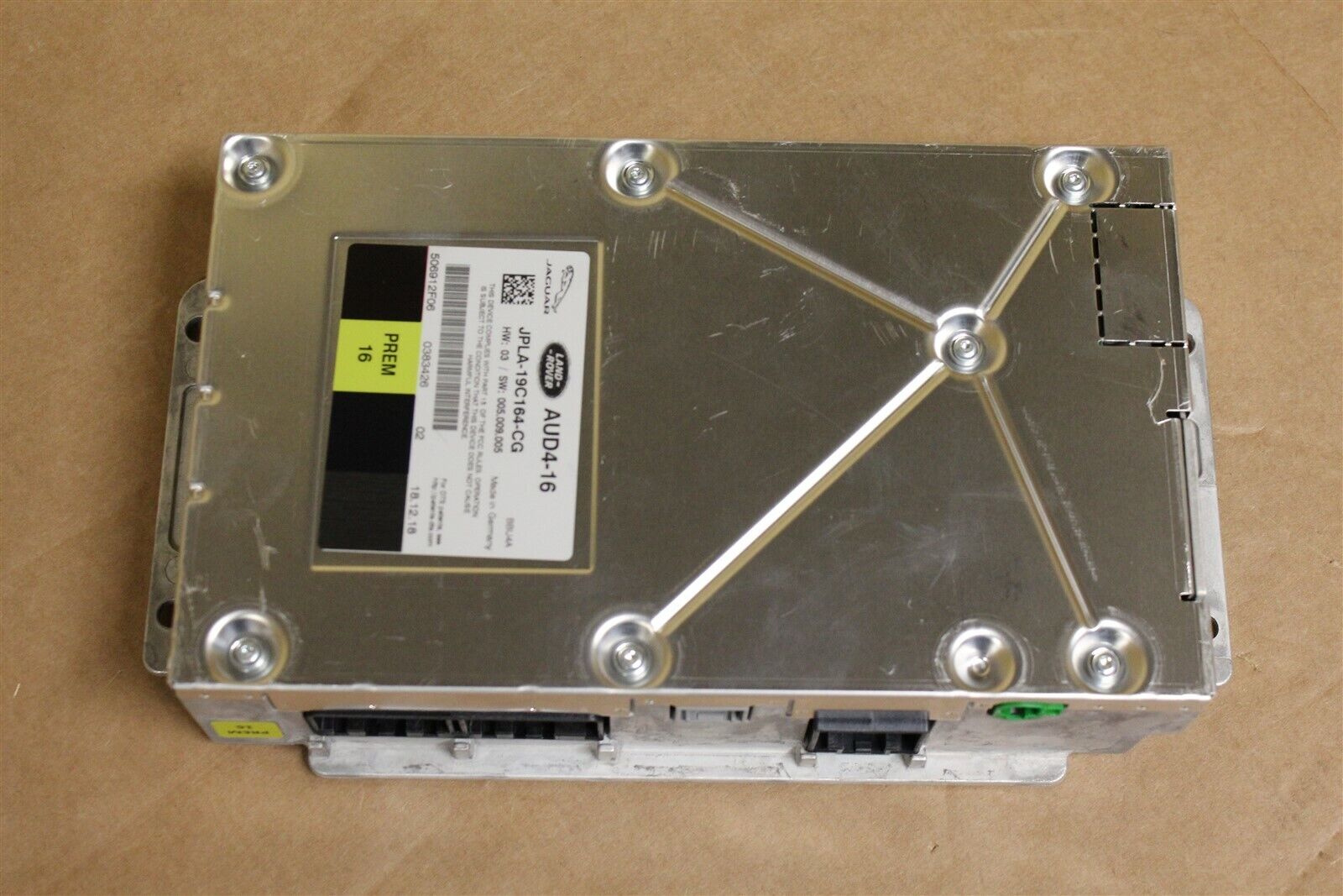 Land Rover Amplifier - audio system
 lr098871