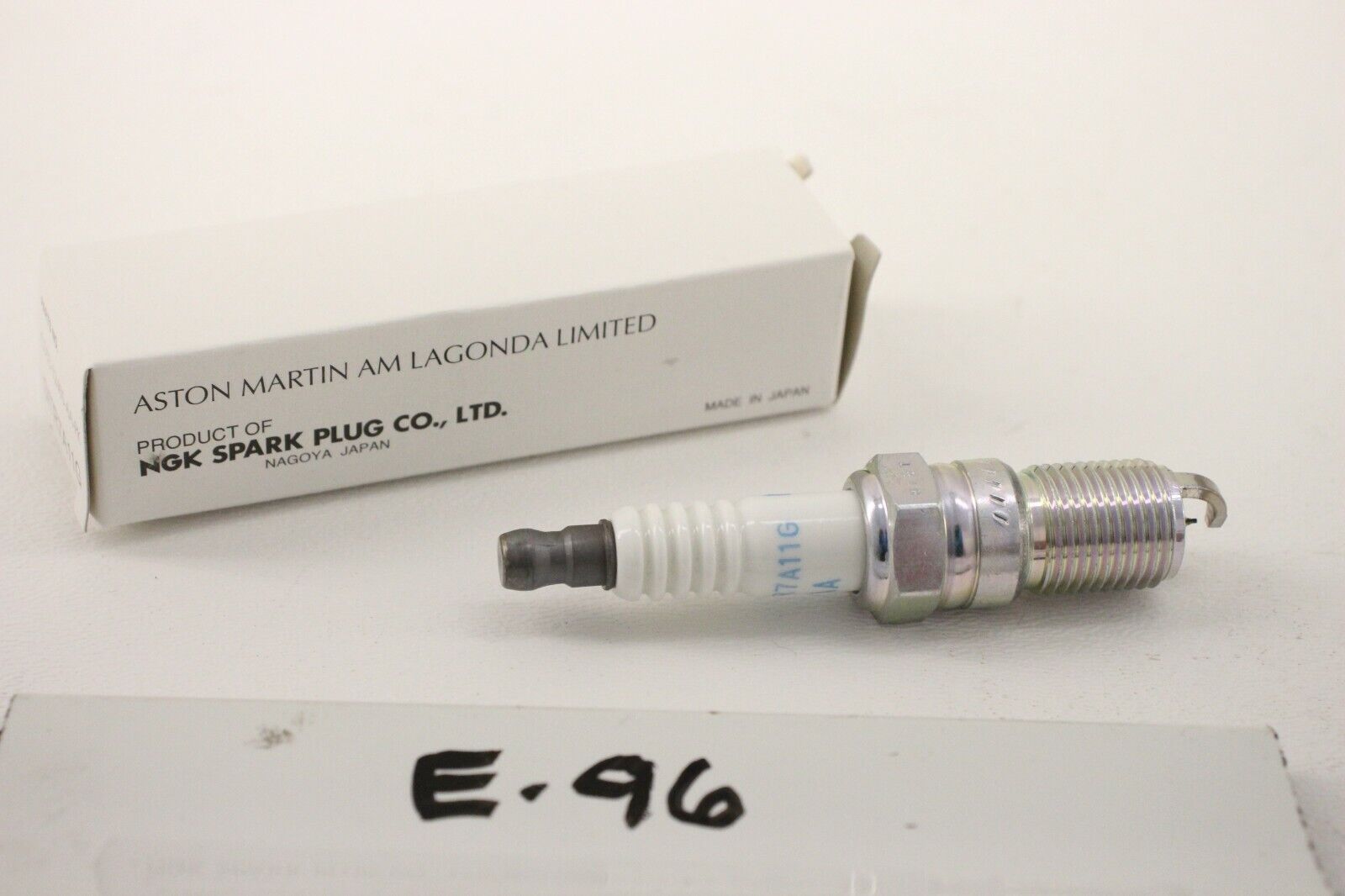 ASTON MARTIN SPARK PLUG - PACK OF 4 (CD33-12405-AA-PK)