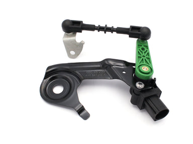 Air suspension self levelling sensor. Porsche 95B Macan Porsche