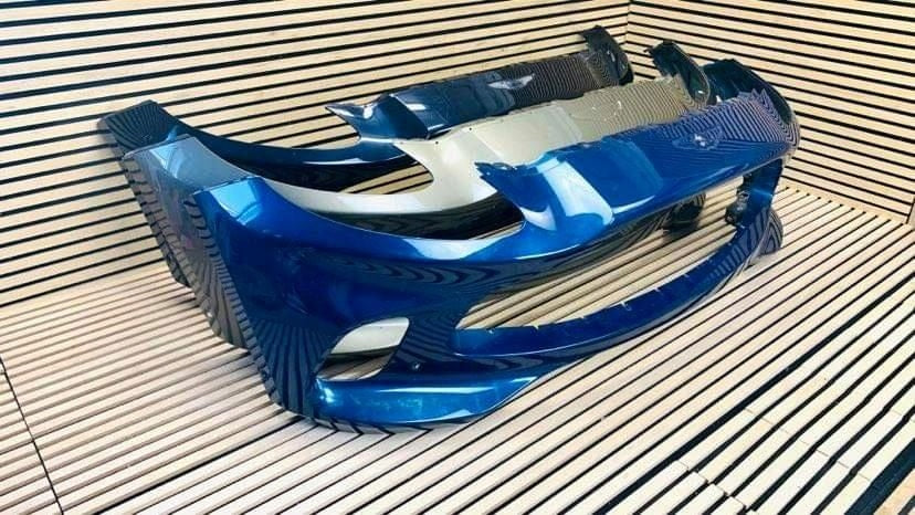 ASTON MARTIN FRONT BUMPER ASSY ROW (MY83-17D957-AD)