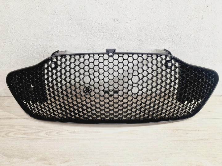 ASTON MARTIN RADIATOR GRILLE ROW (KY73-8A100-AB)