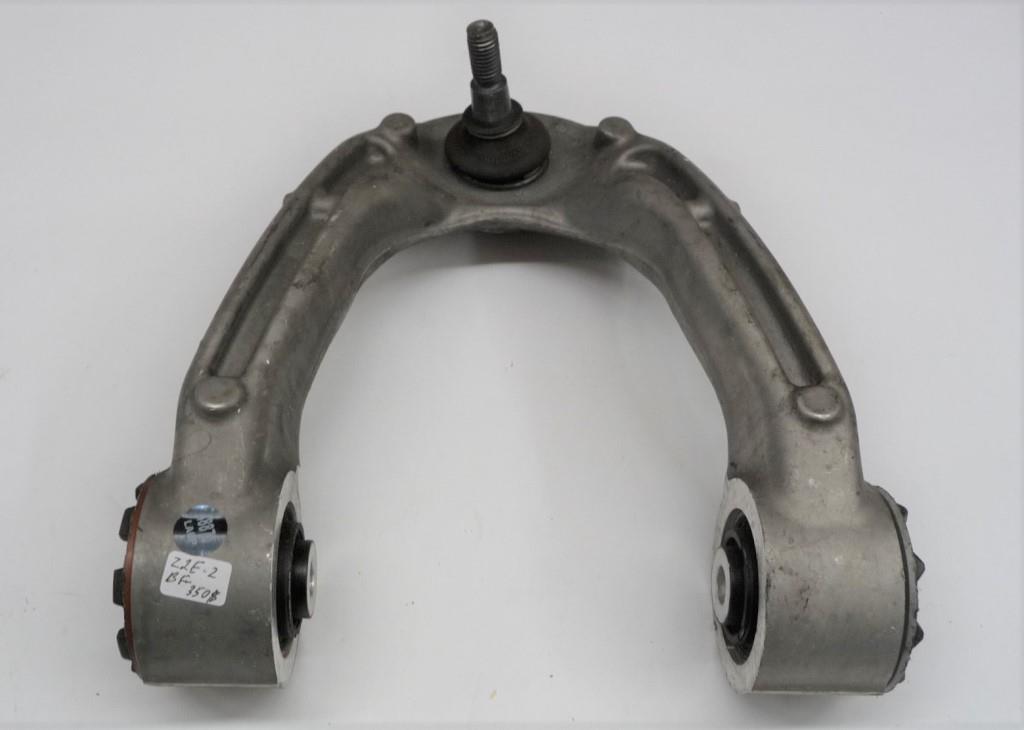 ASTON MARTIN ARM & BUSH ASSY REAR SUSPENSION UPPER LH (8D33-5K473-AB)