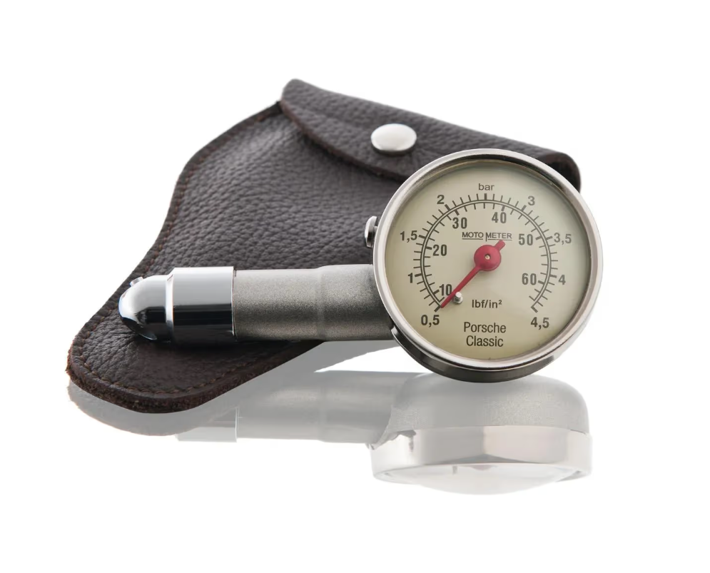 “Porsche Classic” tyre pressure gauge with leather case. Porsche 911 / 964 / 993 / 924 / 944 / 928 - 91172220200