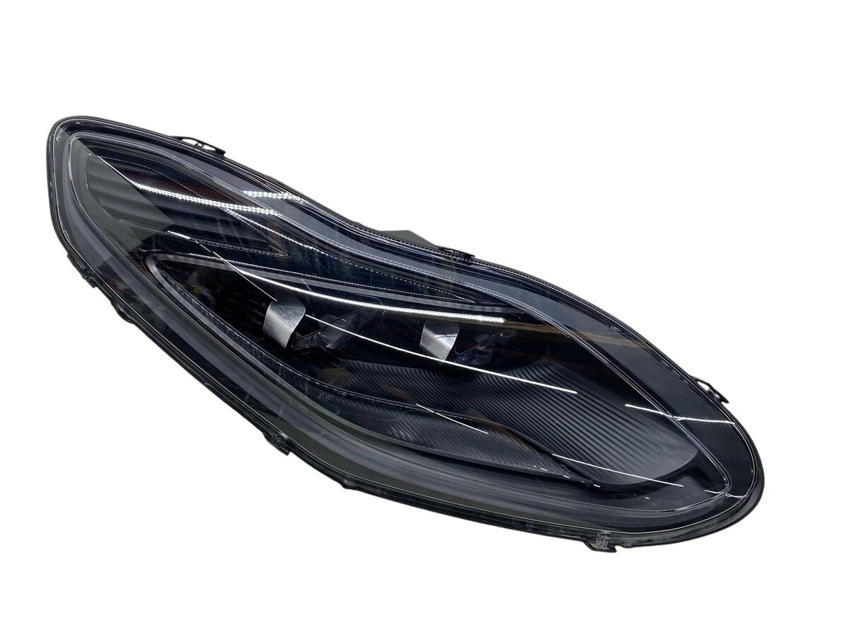 ASTON MARTIN HEADLAMP RHS RHD (JY53-13W029-AB)