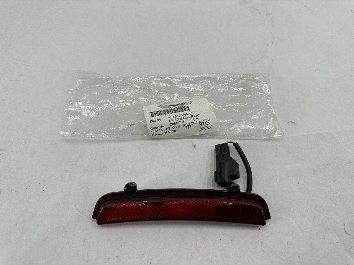 ASTON MARTIN REAR SIDE MARKER LHS (HY53-13B455-AC)