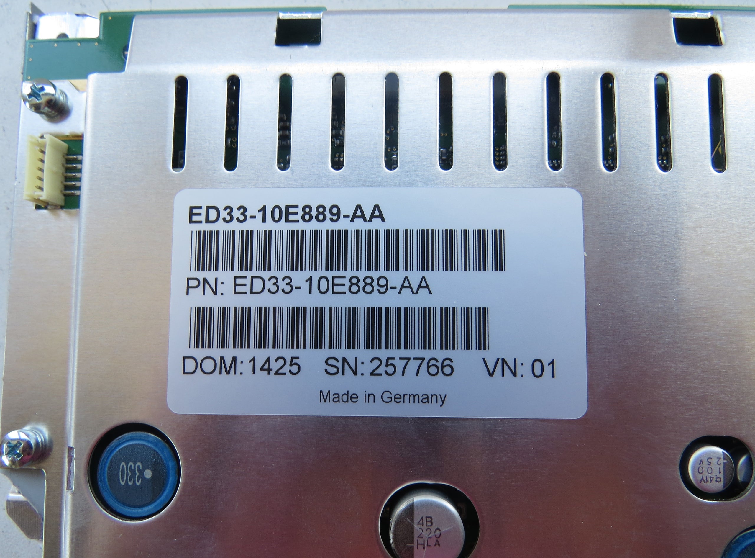 ASTON MARTIN DISPLAY UNIT, NAVIGATION (ED33-10E889-AA)